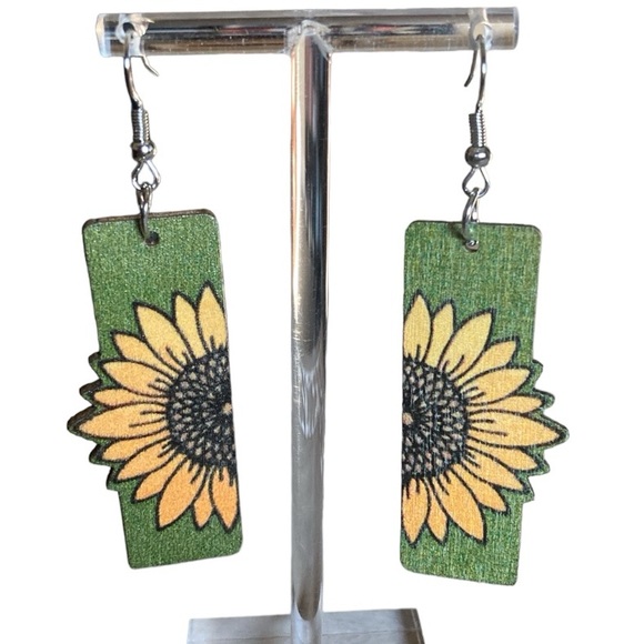 Sunflower Pattern Rectangle Dangle Earrings Retro Bohemian Style Wooden Jewelry - Picture 4 of 7